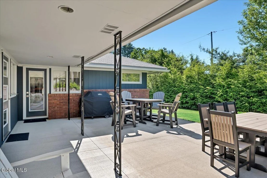 Photo of 75 Fort Amherst Road