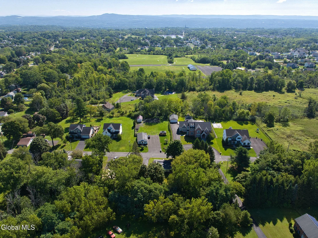 Photo of 15 Renas Drive