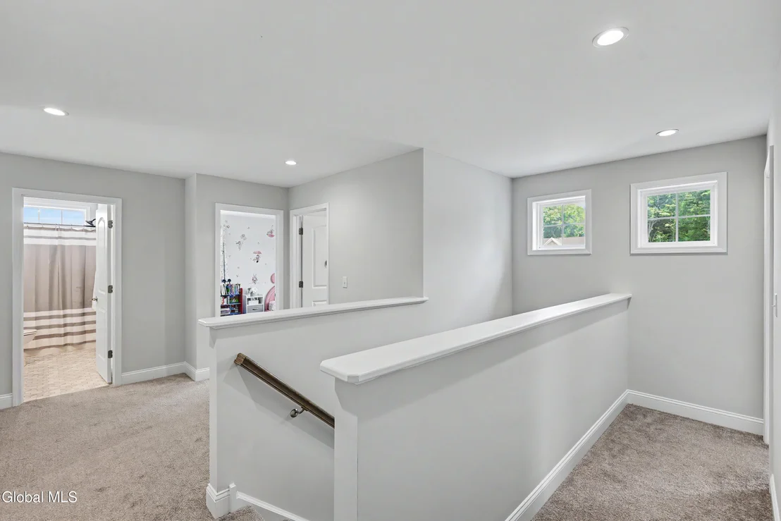 Photo of 30 Greenbrier Way