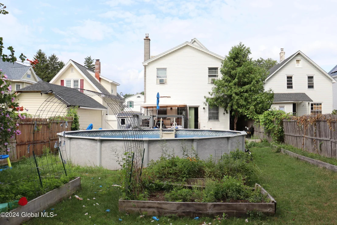 Photo of 417 Eleanor Street