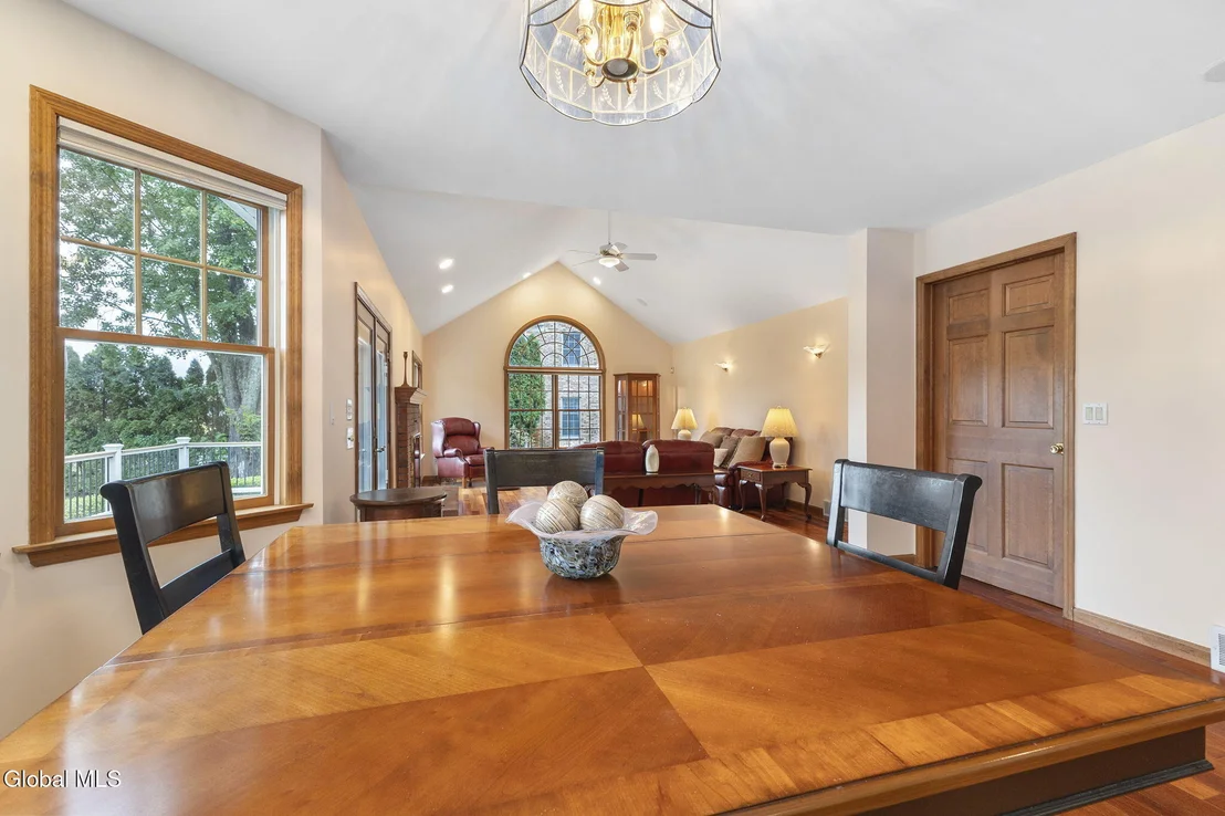 Photo of 3079 New Williamsburg Drive