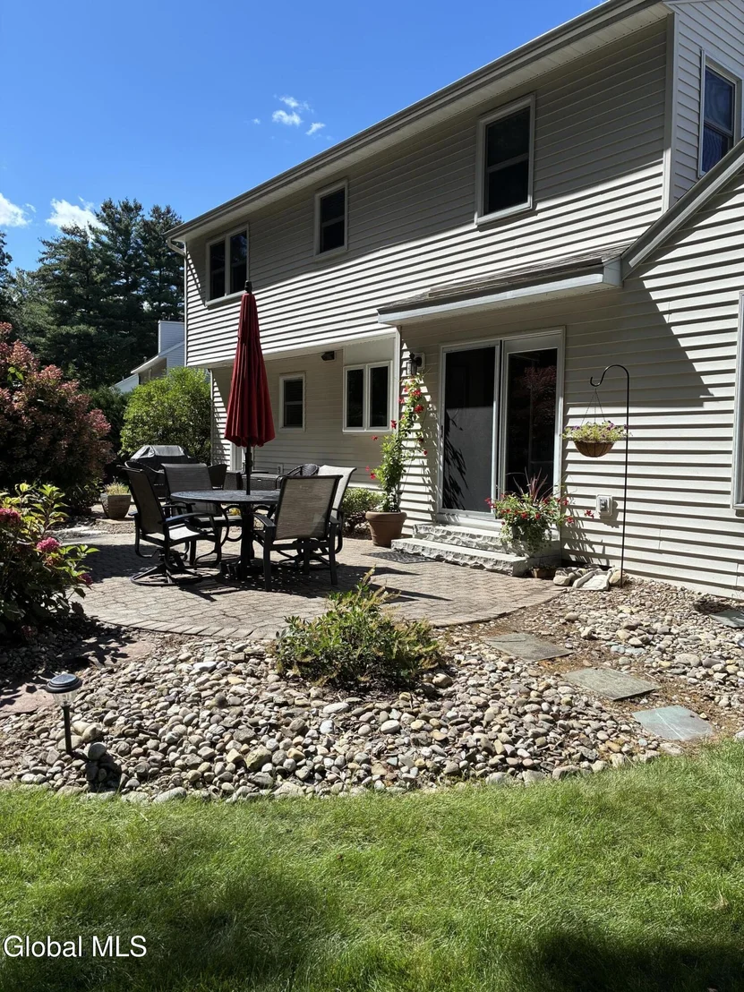 Photo of 210 Sundew Drive