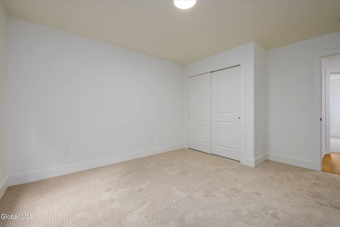 Photo of 1737 Crescent Road