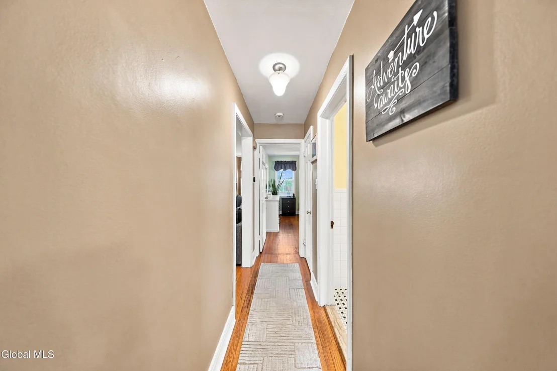 Photo of 2313 Barcelona Road