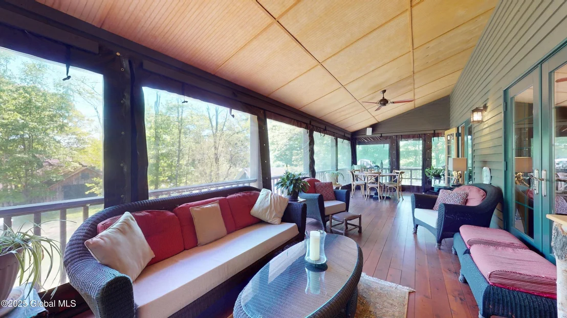 Photo of 44 Overbrook Road