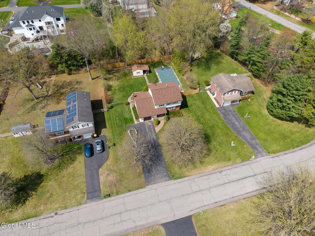 Photo of 5113 Foxwood Drive