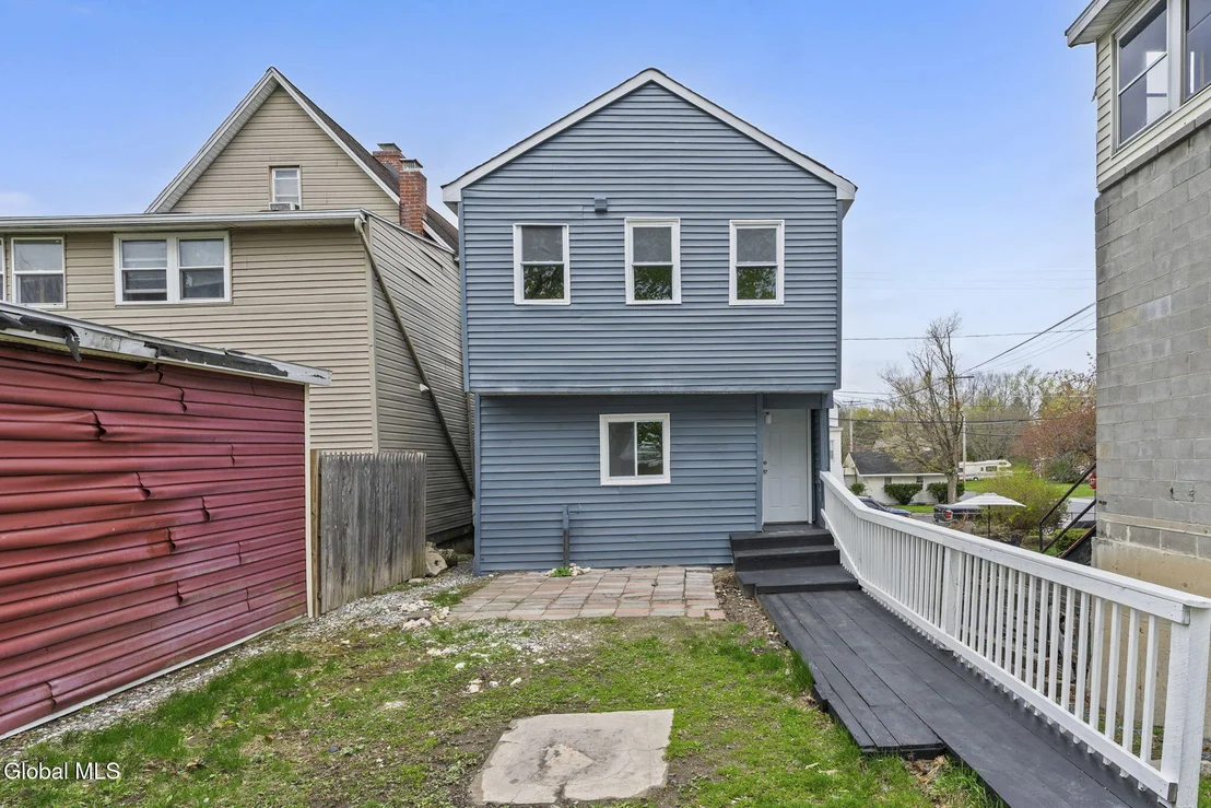 Photo of 6 Mann Avenue