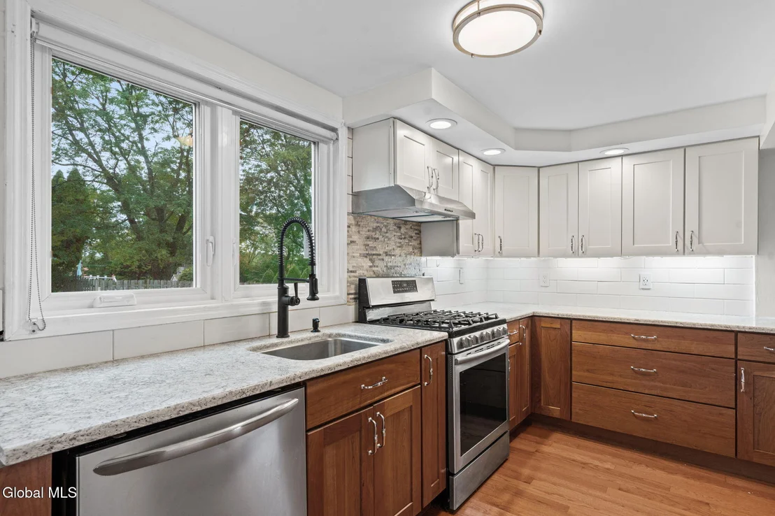 Photo of 4414 Frederick Road