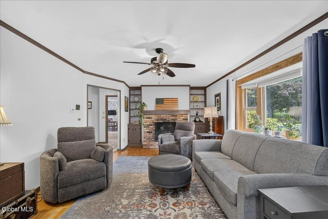 Photo of 5 Thunderbird Drive