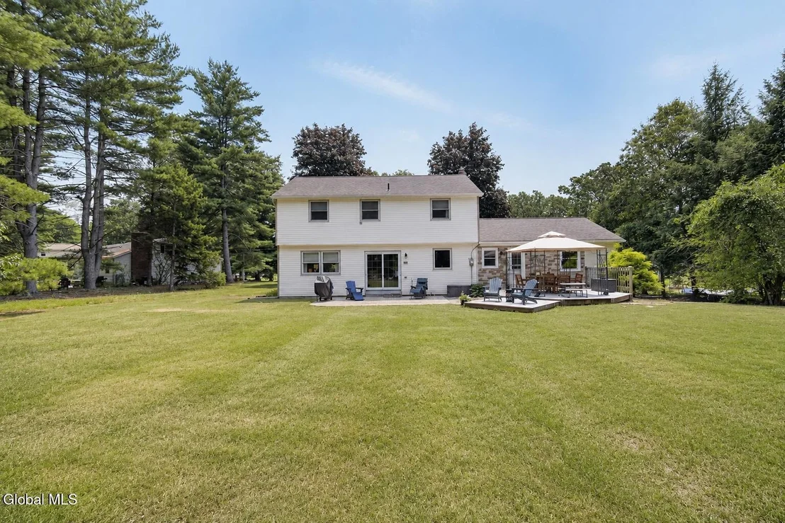 Photo of 5 Thunderbird Drive