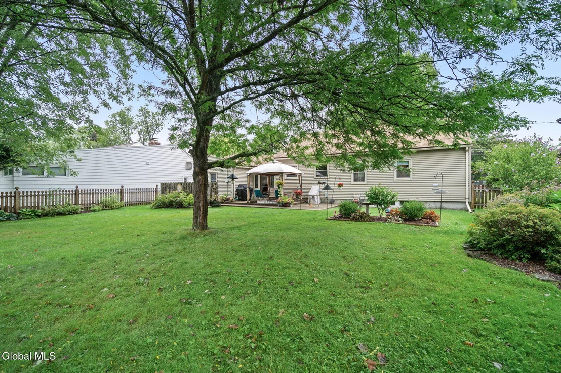 Photo of 303 Wren Street