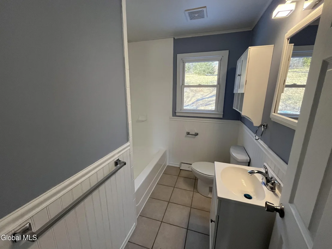 Photo of 41 Saint Claire Street
