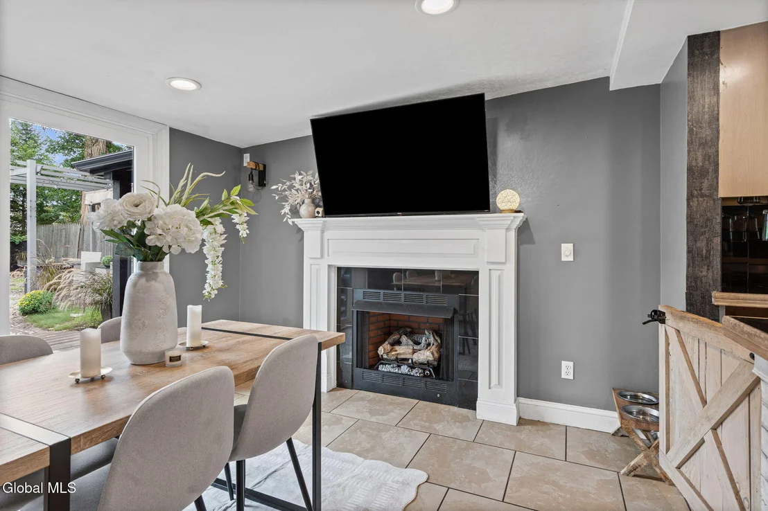 Photo of 1048 Spry Lane