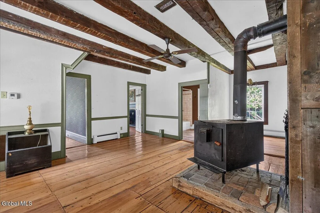 Photo of 254 Juniper Swamp Road