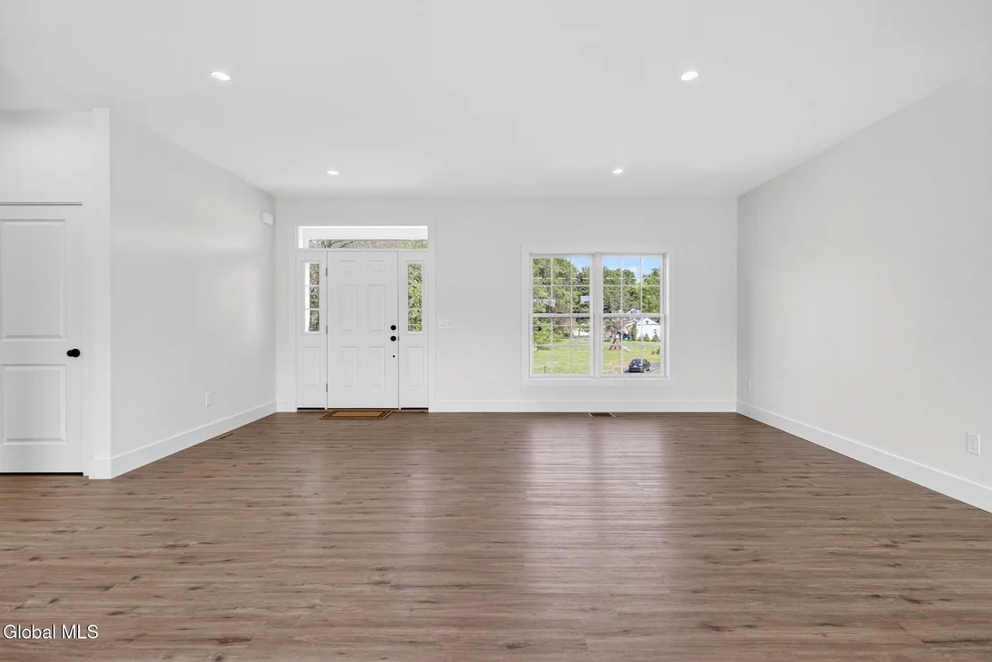 Photo of 5 1/2 Gardner Road