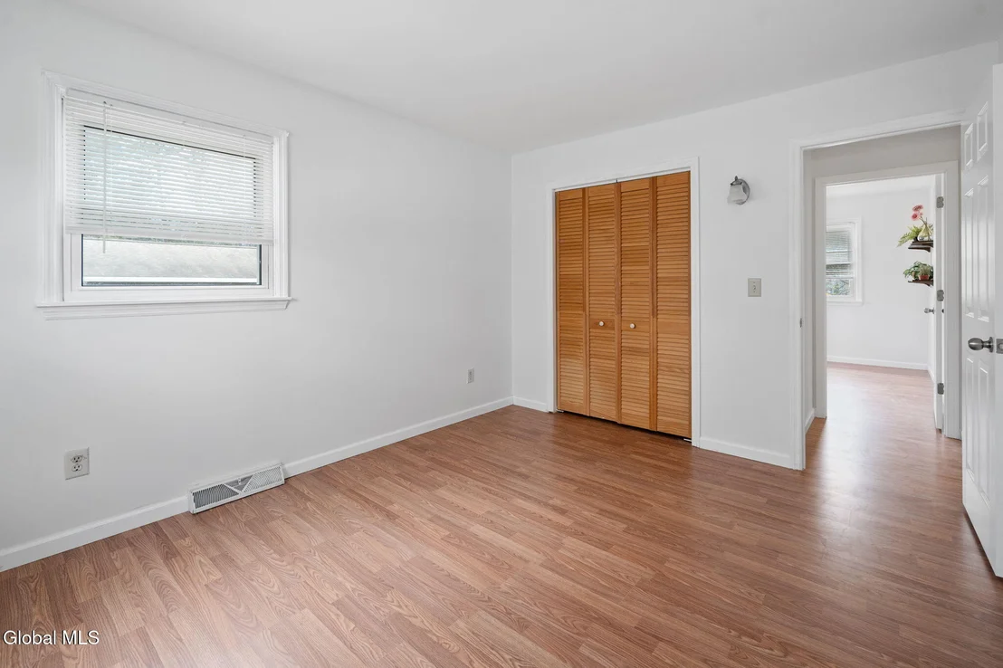 Photo of 5113 Foxwood Drive