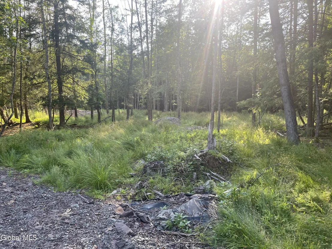 Photo of Unit LOT8 at 8 Boulder Brook Road