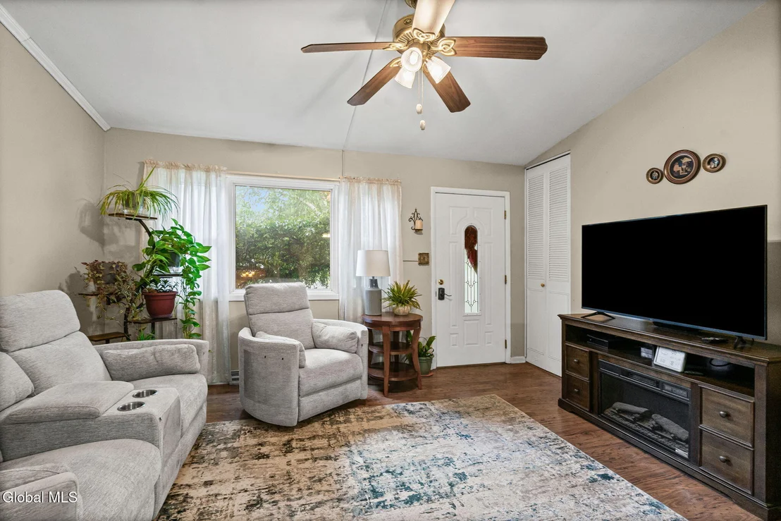 Photo of 2525 Consaul Road