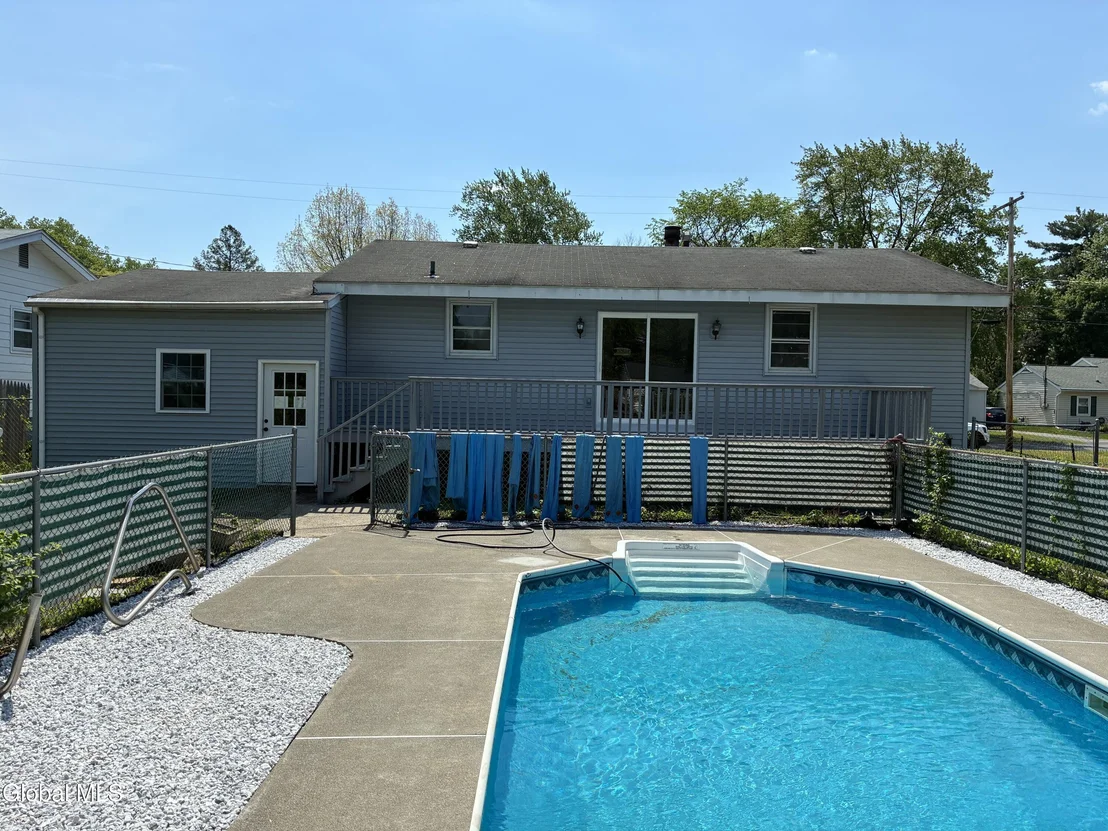 Photo of 419 Clayton Road