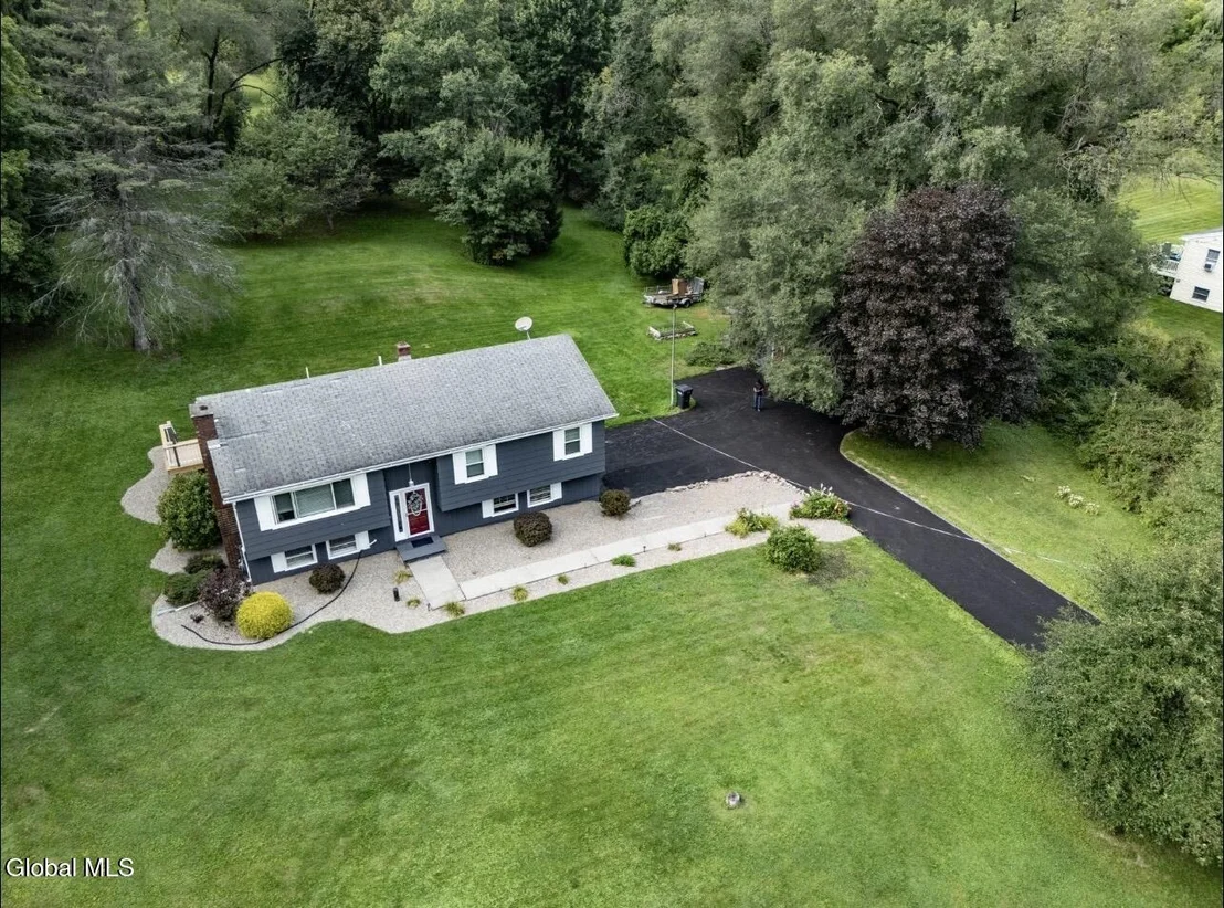 Photo of 39 Hicks Road