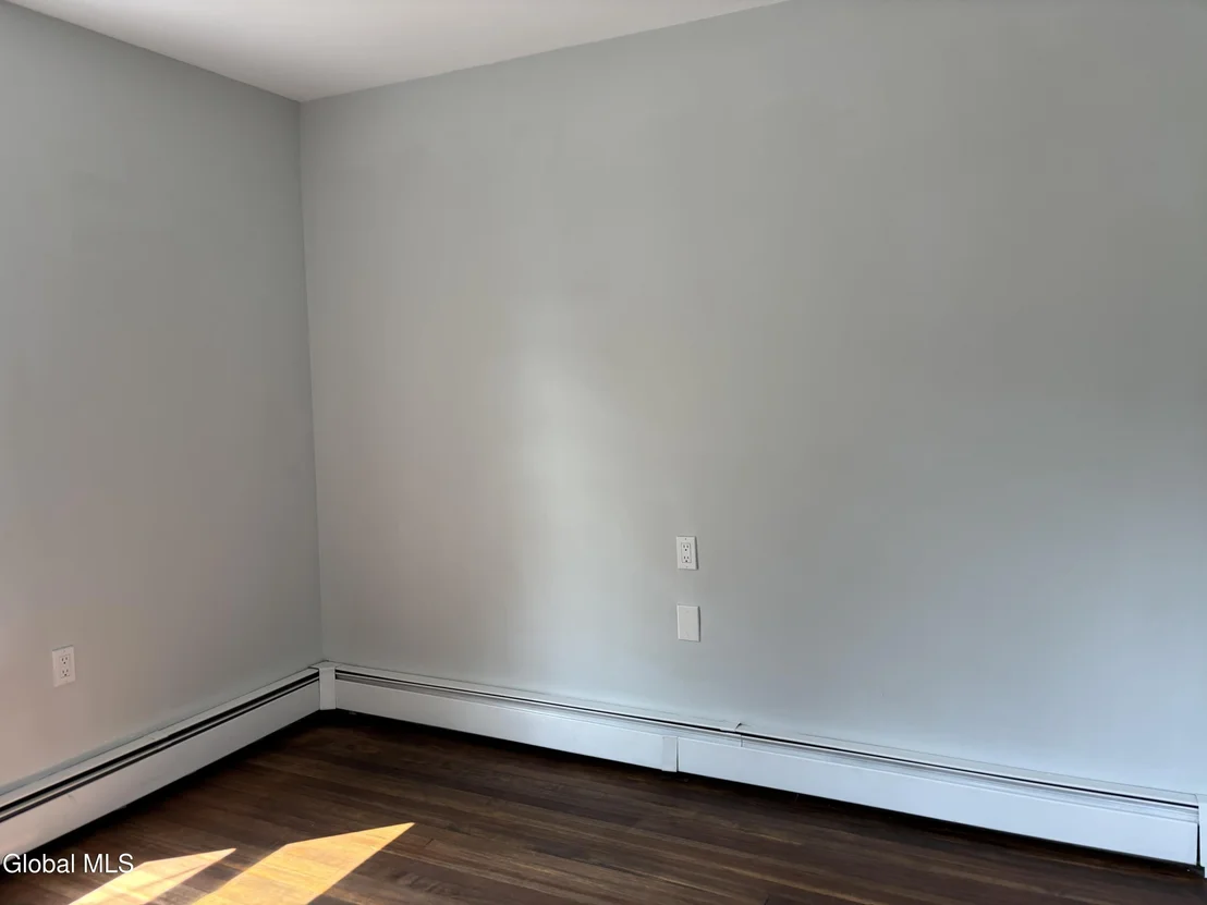 Photo of 1409 Fordham Avenue