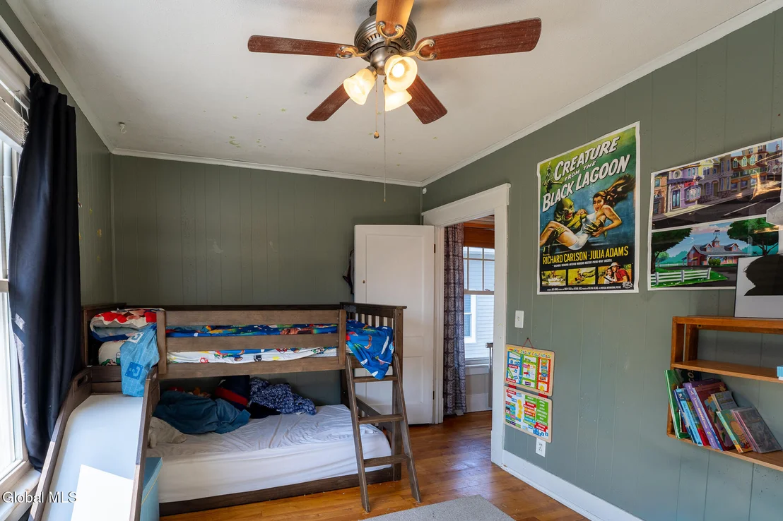 Photo of 20 Forest Avenue