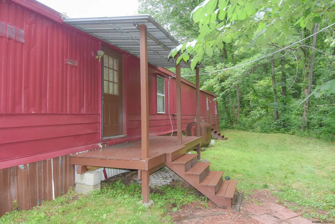 Photo of 104 DUNSBACH Road