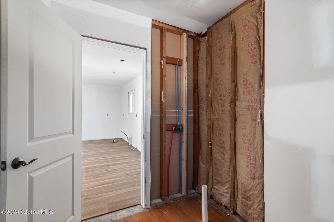 Photo of 388 Gordon Road
