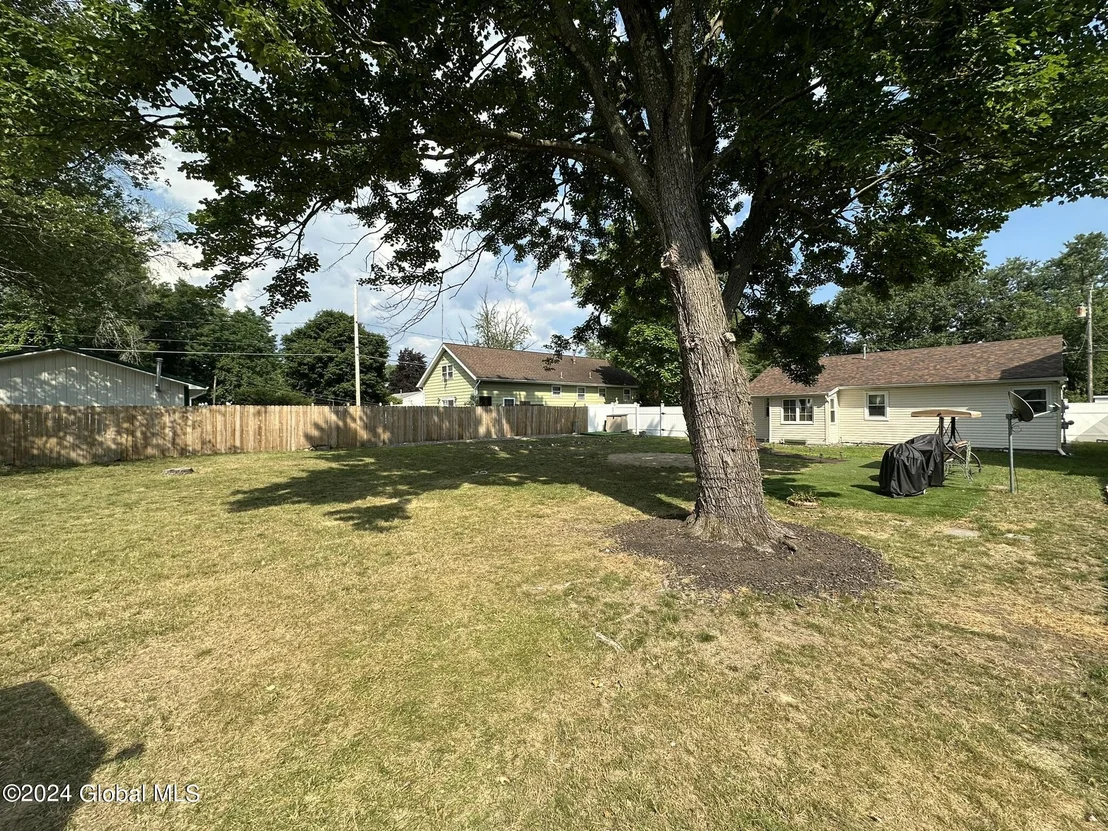 Photo of 309 Chiswell Road