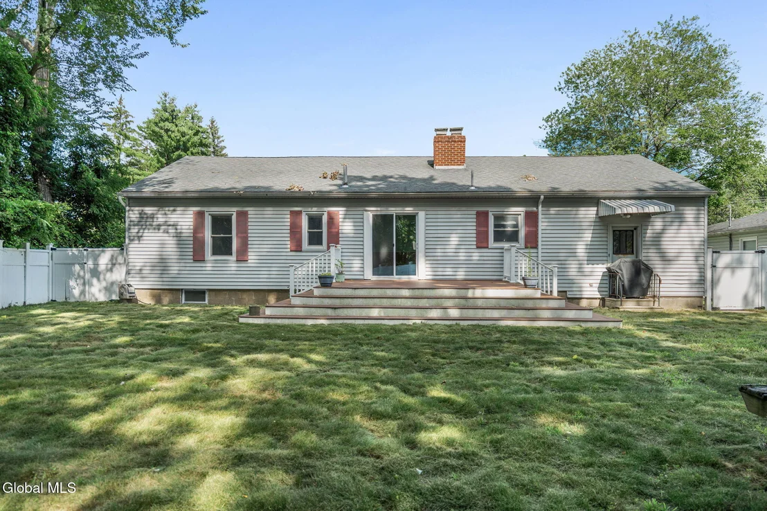 Photo of 3826 Carman Road