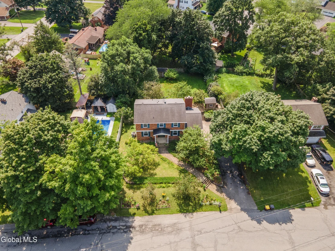 Photo of 1009 Cheyenne Road