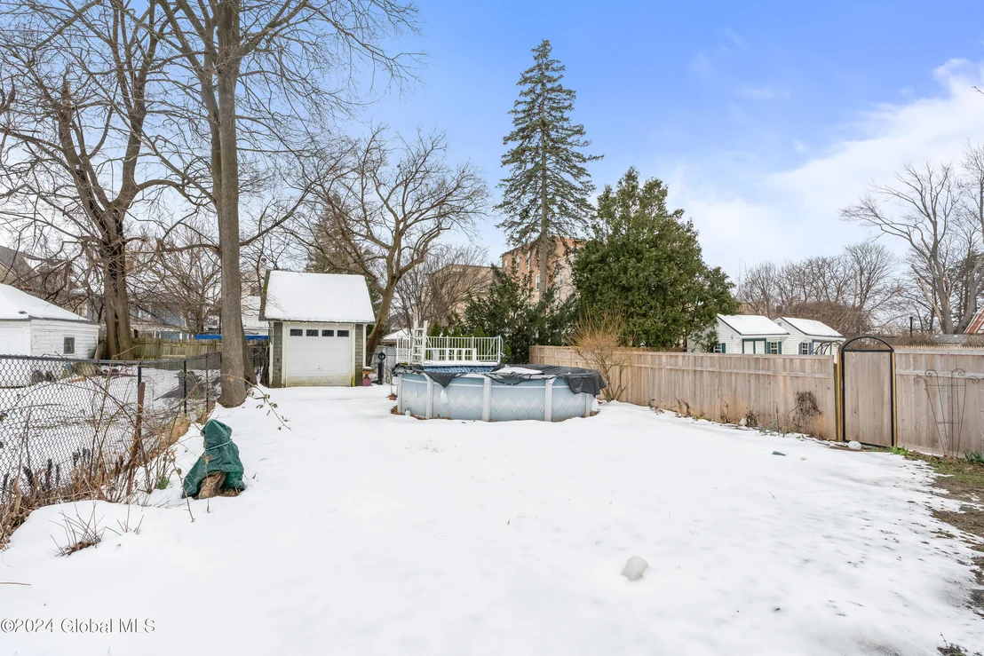 Photo of 1680 Rugby Road