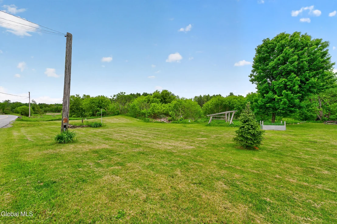 Photo of 2391 County Highway 107