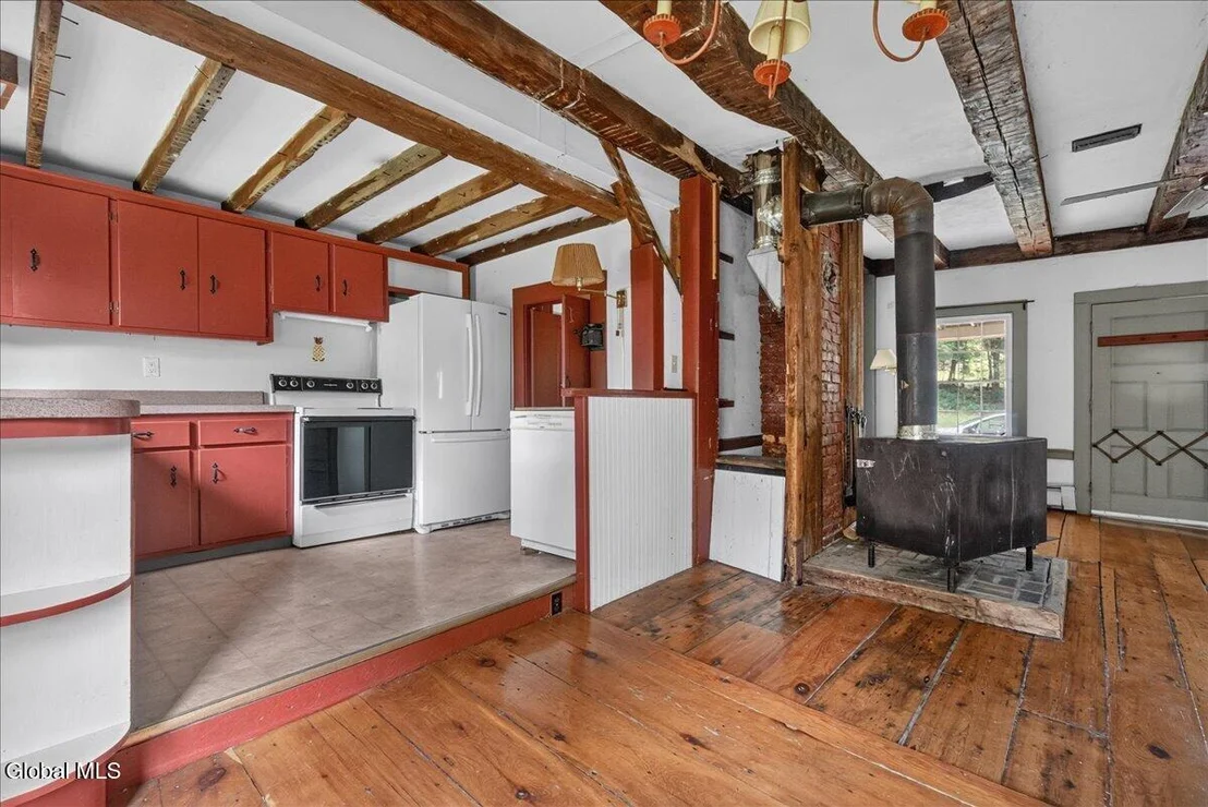 Photo of 254 Juniper Swamp Road