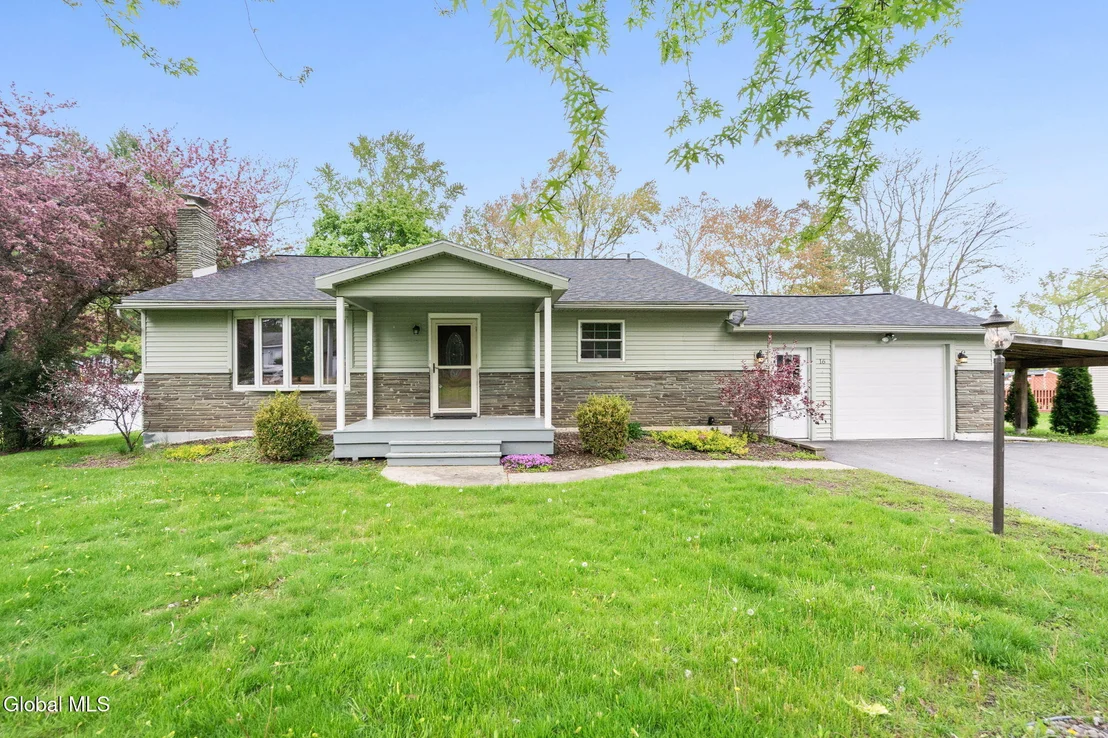 Photo of 16 Ridgewood Lane