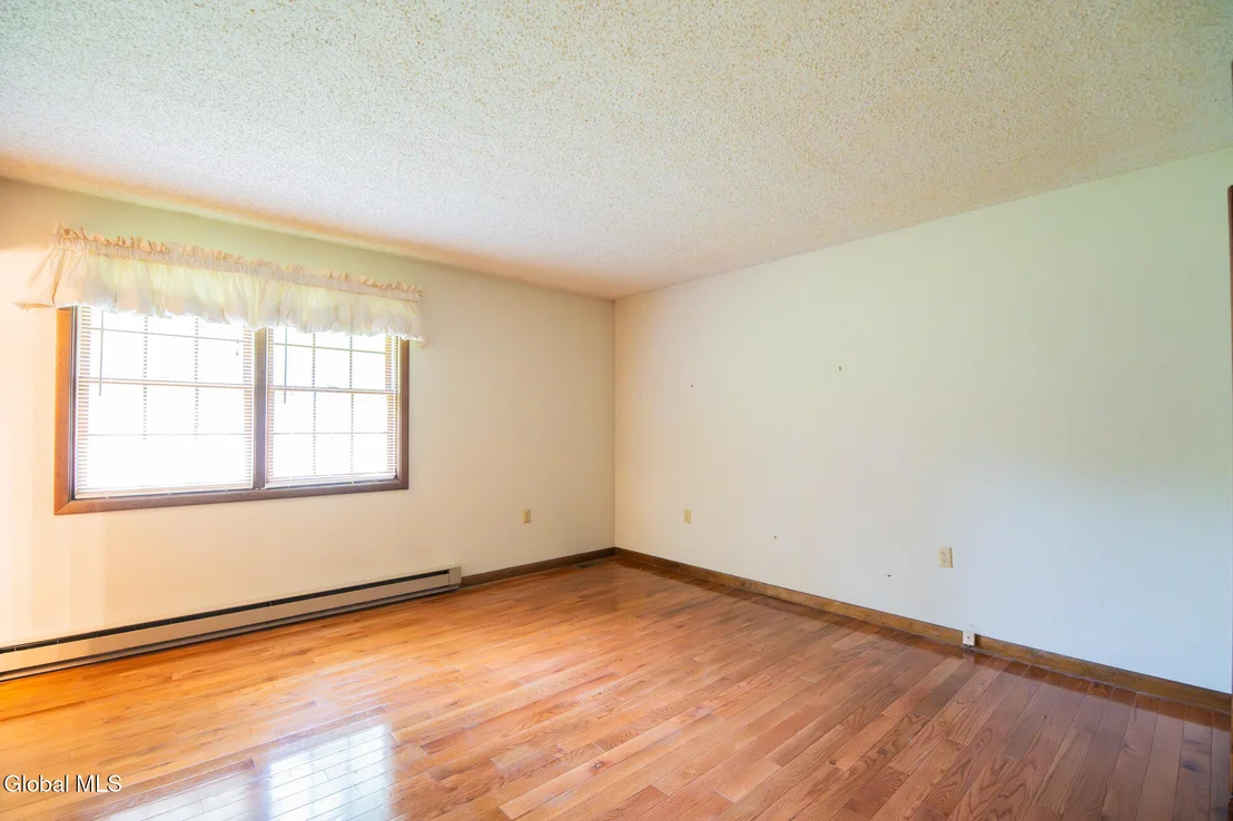Photo of 21 Helen Drive