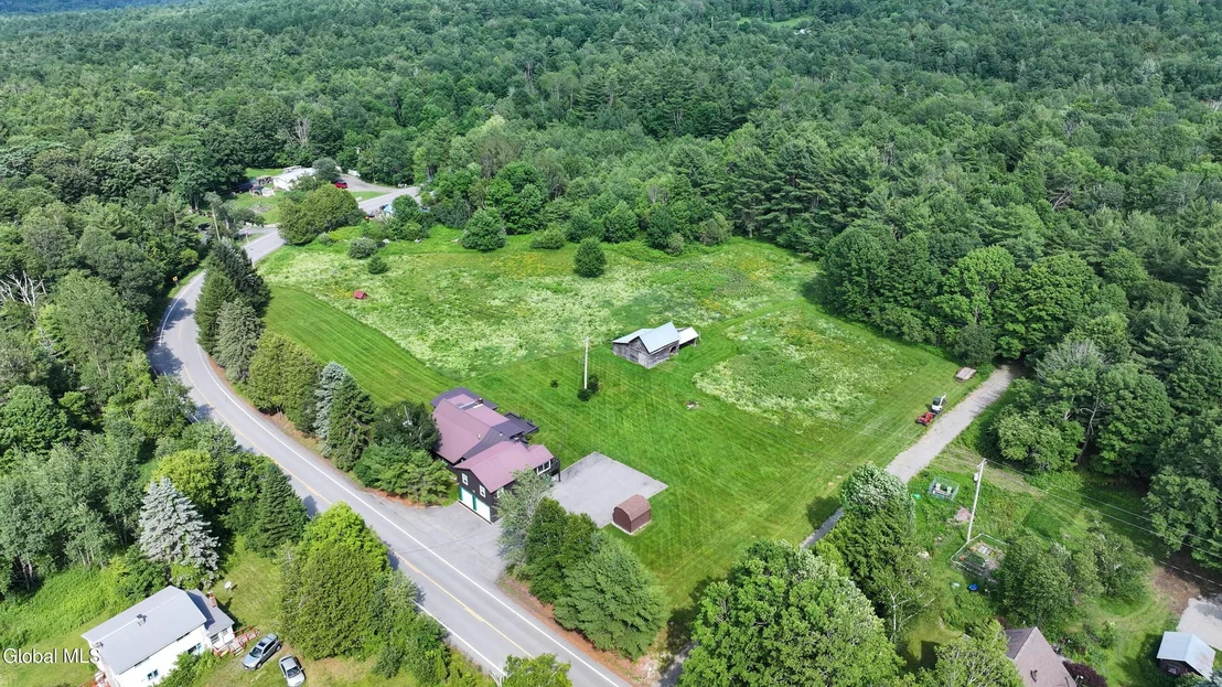 Photo of 9042 Graphite Mountain Road