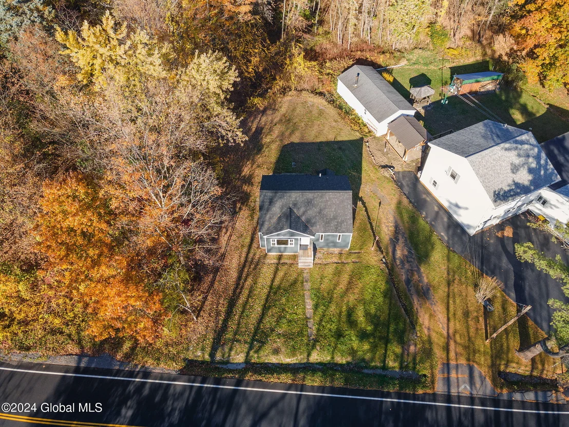 Photo of 388 Gordon Road