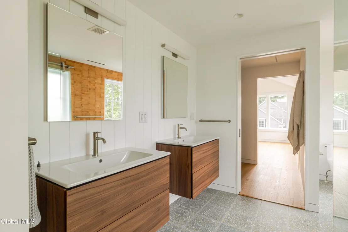 Photo of 20 Dallis Place