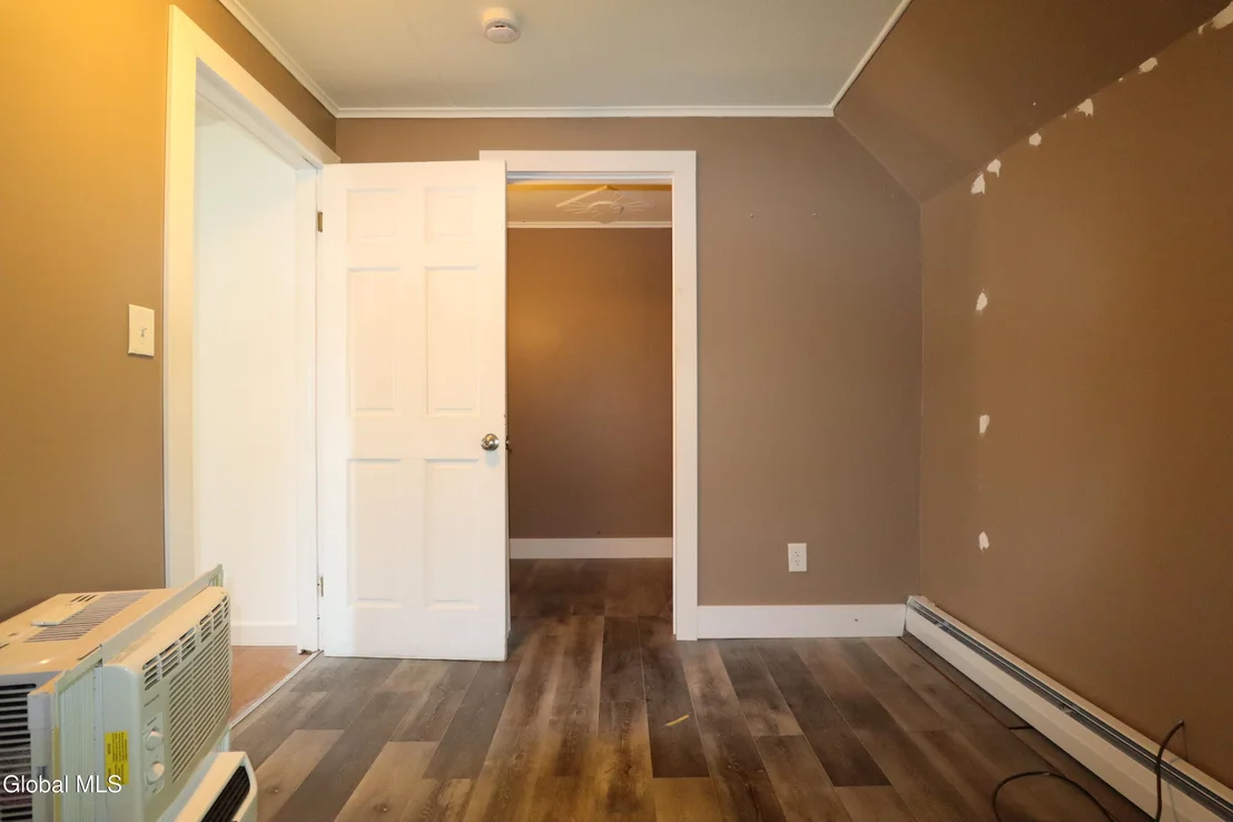 Photo of 417 Eleanor Street