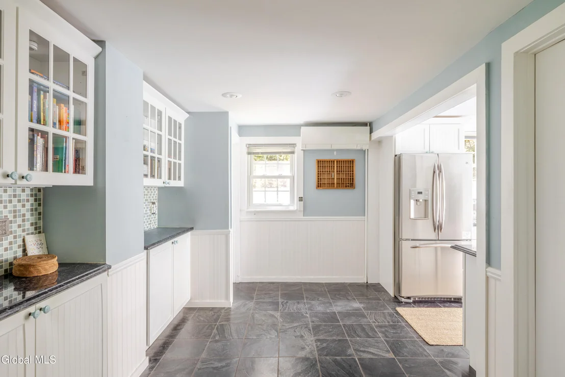 Photo of 330 Pine Bush Road