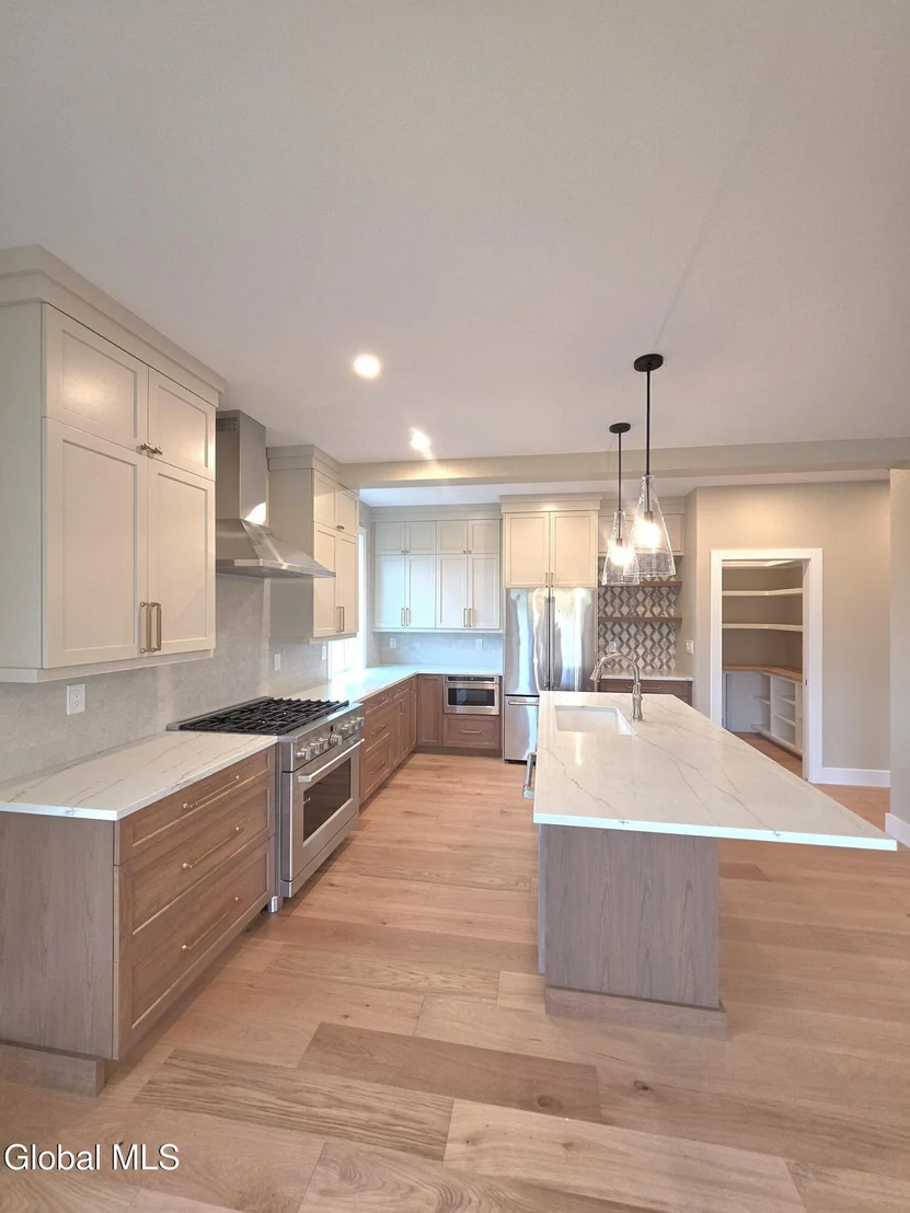 Photo of 4 Faulkner Drive