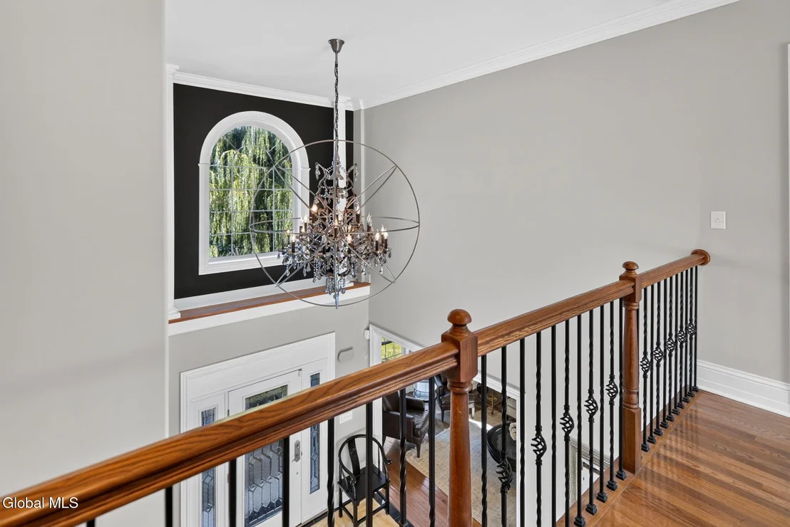 Photo of 245 Menlo Park Road