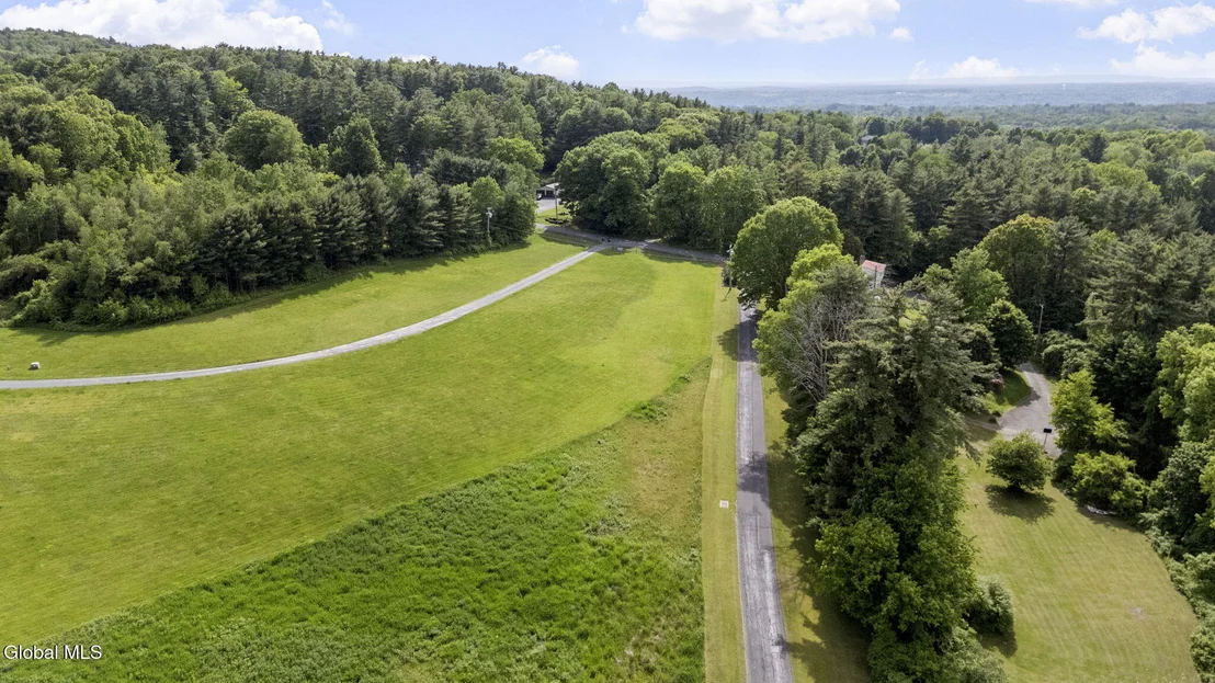 Photo of 31 Skyline Drive