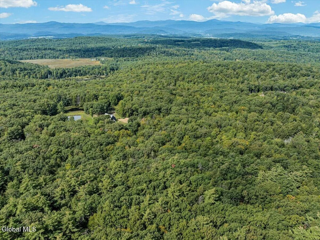 Photo of 200 Wicked Hollow Way