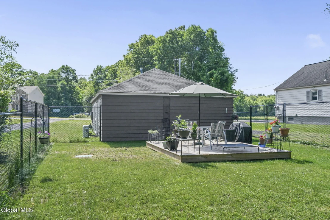 Photo of 6959 Fuller Station Road