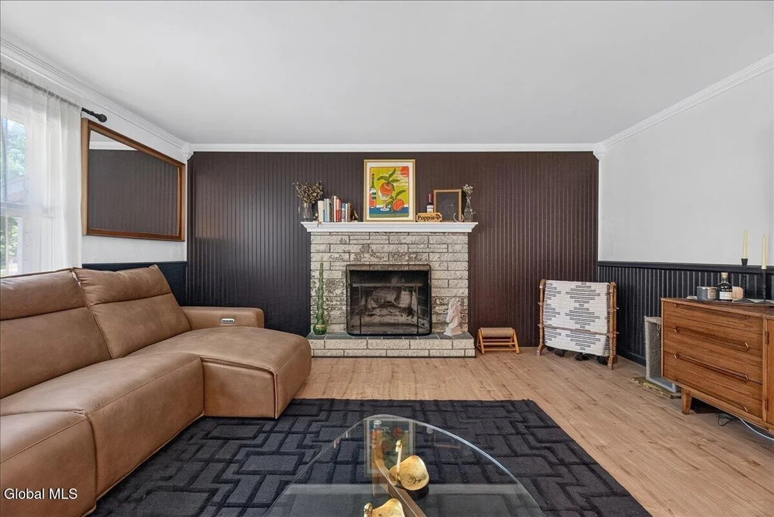 Photo of 8 Cypress Pt