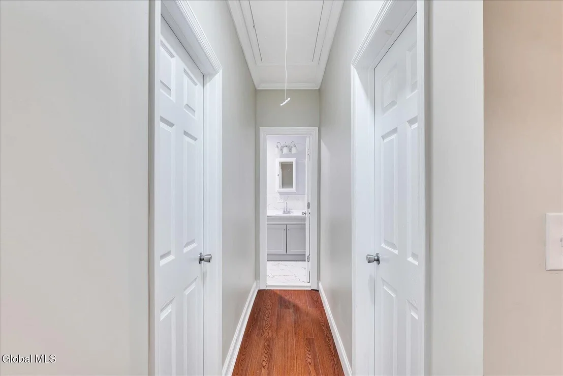 Photo of 27 Robinson Street