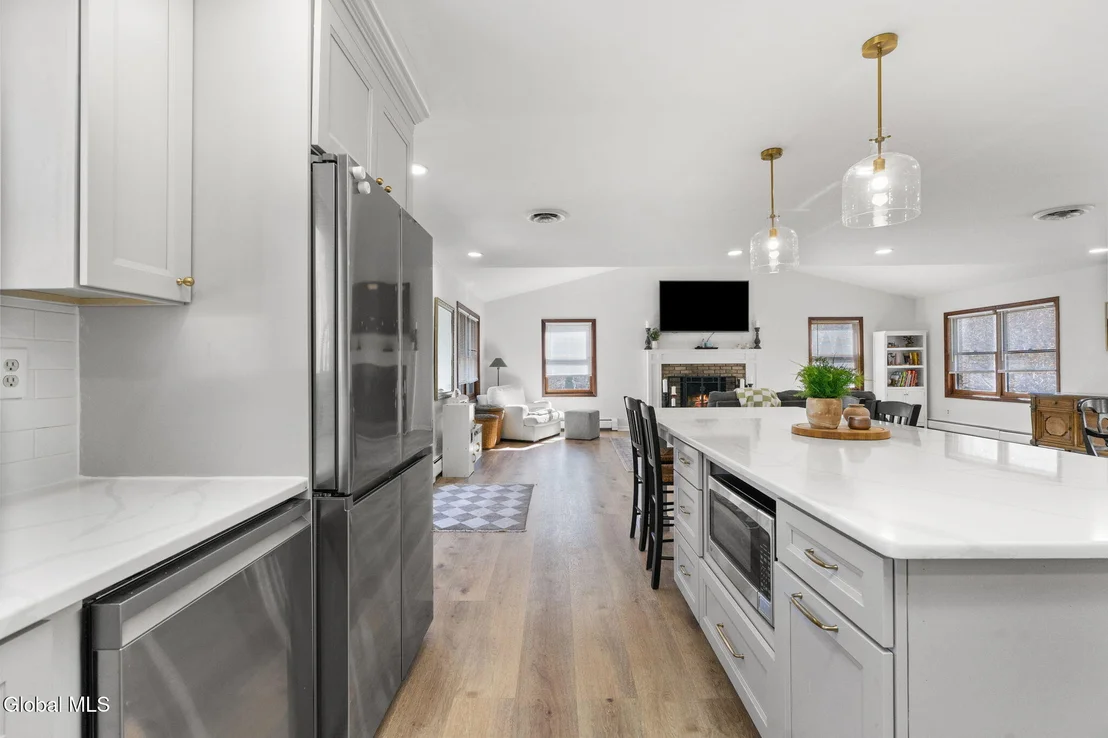 Photo of 19 Crown Point