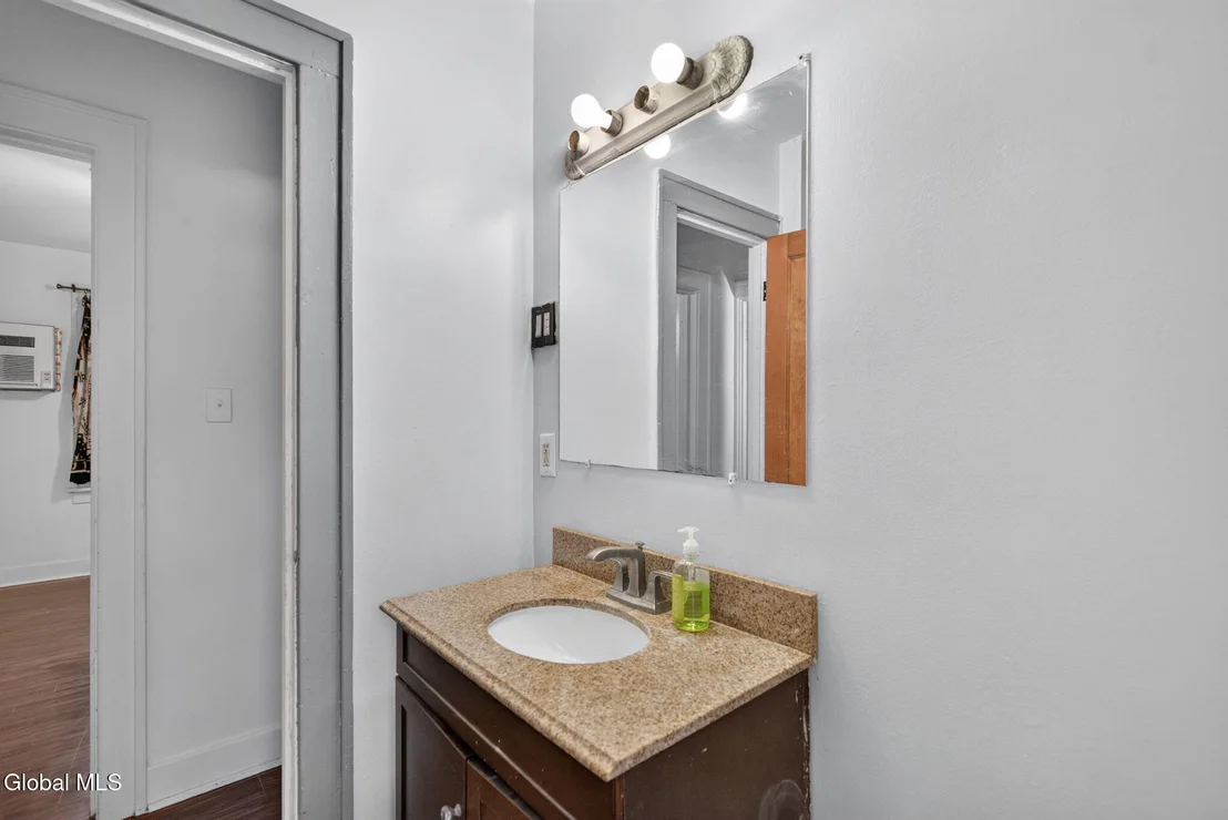 Photo of 207 Jay Street